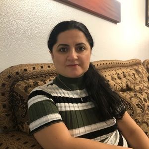 Meet your Posher, Anna